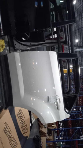 2015 Chevrolet Equinox w/privacy ti Used OEM complete door assembly used OEM complete door assembly