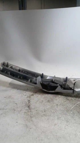2015 Mercedes-Benz Mercedes gl-class 166 Type GL350 w/o Used OEM grille used OEM grille