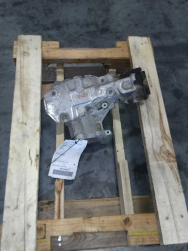 Used OEM Volvo S60 Transfer Case 2018 2.0L Inscription Silver 109K miles used OEM transfer case