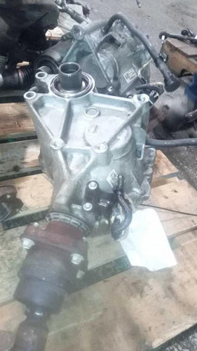 2016 Lincoln MKX Transfer Case Assembly OEM 4WD 3.70L Used Red used OEM transfer case