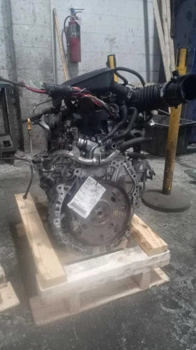 Used 2012 Nissan Rogue 2.5L Engine Complete Assembly OEM White used OEM engine assembly