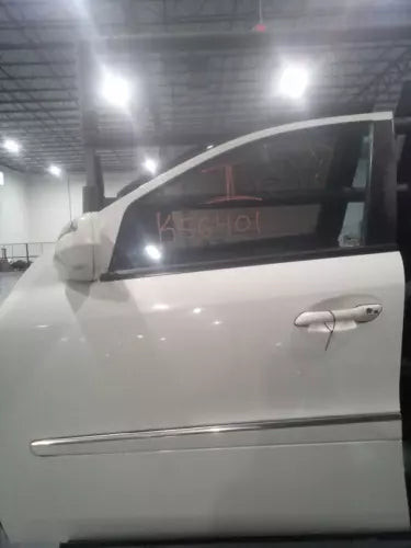 2009 Mercedes-Benz ML-Class LH Driver Side White OEM Door Used Salvage used OEM complete door assembly
