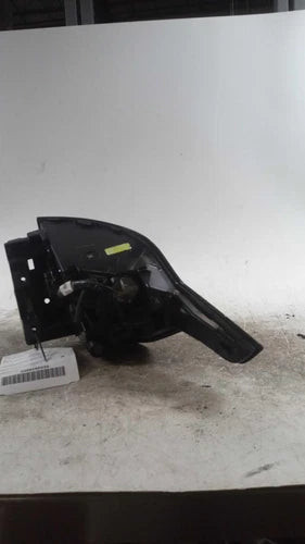 2023 Kia Sportage US built quarter panel mo Used OEM tail light used OEM tail light