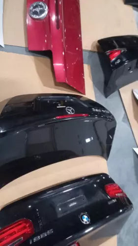 2009 Mercedes-Benz Mercedes clk 209 Type Cpe CLK350 Used OEM deck lid used OEM deck lid