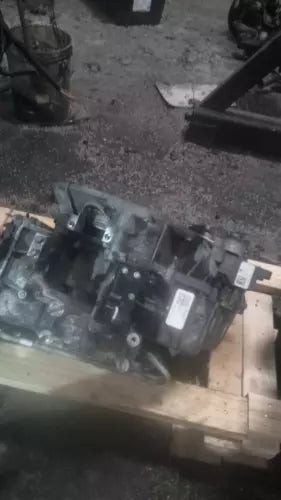 2014 Ford Edge Automatic Transmission Assembly Used OEM 148K White used OEM transmission assembly