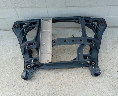99-03 Acura TL Rear Sub Frame Crossmember Suspension Cradle Mounti OEM used OEM rear subframe and crossmember