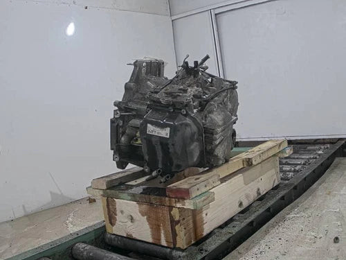 2019 Chevrolet Equinox Automatic Transmission Assembly Used OEM Black FWD 1.5L used OEM transmission assembly