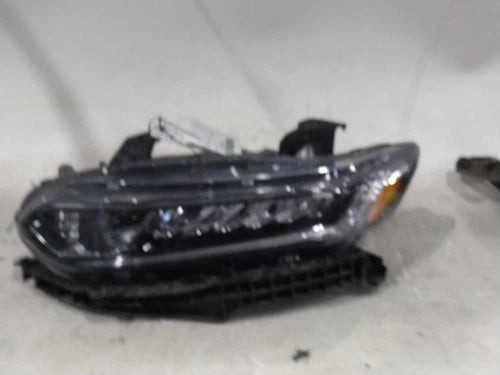 2018 Honda Accord turbo LED high beam Left Gr Used OEM headlight used OEM headlight