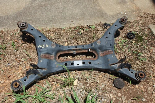 OEM Nissan Altima 16-18 Maxima 16-23 Rear Subframe K Frame Crossmember used OEM rear subframe and crossmember