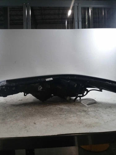 2019 Toyota C-hr halogen Turkey built Right Used OEM headlight used OEM headlight