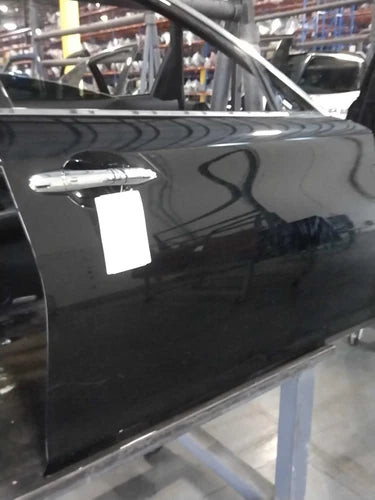 2017 Infiniti q70 Front Righ Used OEM complete door assembly used OEM complete door assembly