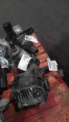 Hyundai Genesis 2015 Differential Carrier Assembly Used OEM 110K Miles used OEM differential carrier