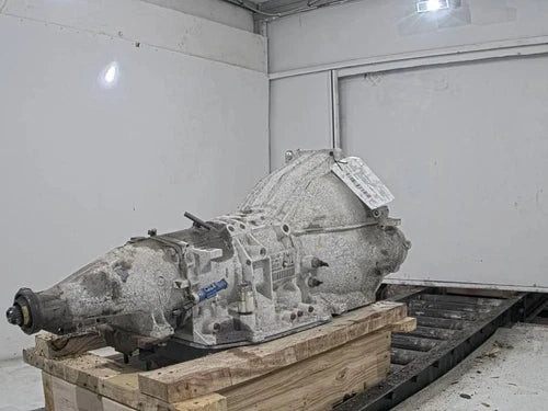 2002 Lincoln Town Car Automatic Transmission OEM Used Brown 6 Mo Warranty used OEM transmission assembly