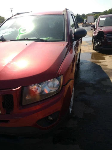 2014 Jeep Compass AT 6 speed 4WD Grad Used OEM transmission assembly used OEM transmission assembly