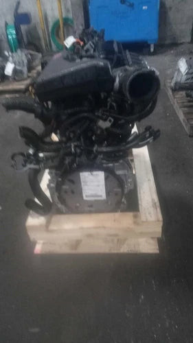 Used 2016 Nissan Rogue 2.5L Engine Complete Assembly OEM Silver 122K Mi used OEM engine assembly