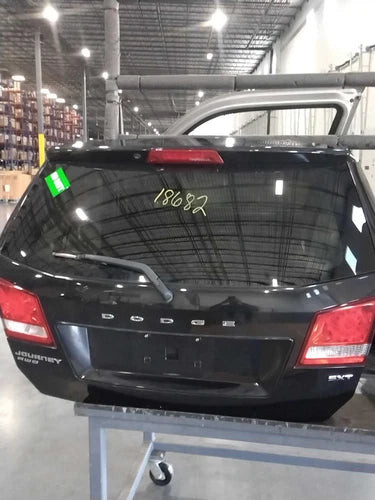 2012 Dodge Journey w/LED lamps keyless entry w/o camera priv Used OEM deck lid used OEM deck lid