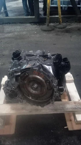 2018 Jeep Renegade AT 2.4L AWD single Used OEM transmission assembly used OEM transmission assembly