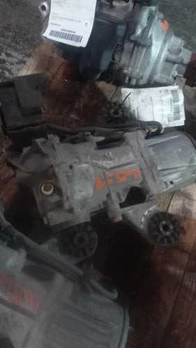 2016 Mitsubishi Outlander rear Used OEM differential carrier used OEM differential carrier