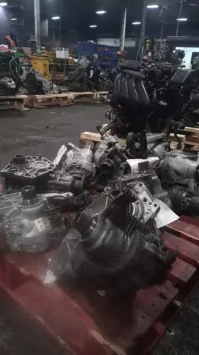 Used Nissan Murano Transfer Case Assembly OEM 2005 2006 2007 Gold used OEM transfer case