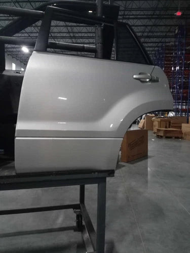 Suzuki Vitara 2012 Left Rear Door Silver OEM Used 6800465833,8350265J00 used OEM complete door assembly