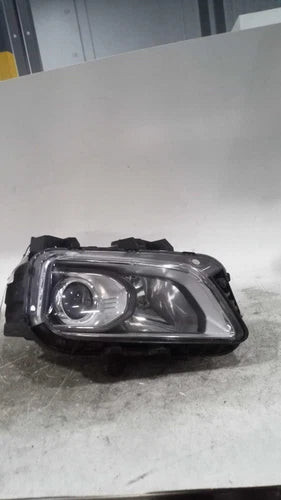 Hyundai Kona 2020 Headlight Assembly OEM R Grey Used 137K Mile 92102J9020 used OEM headlight