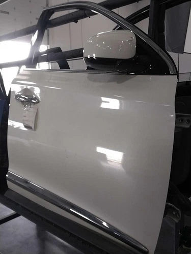 2015 Infiniti qx60 electric Used OEM complete door assembly used OEM complete door assembly