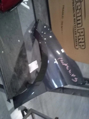 2020 Hyundai Elantra OEM Gray Front Left Fender Used Good Condition used OEM fender