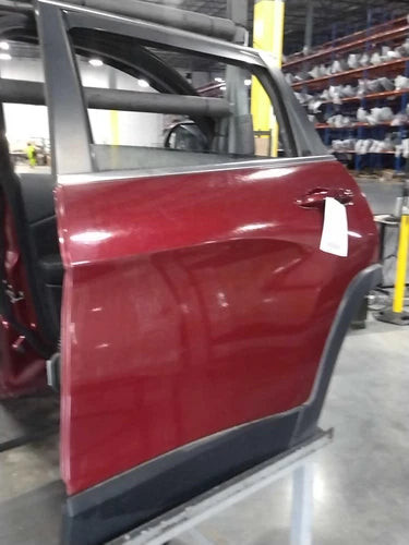 2019 Jeep Cherokee Left Side Front Door OEM Red Used 6 Month Warranty used OEM complete door assembly