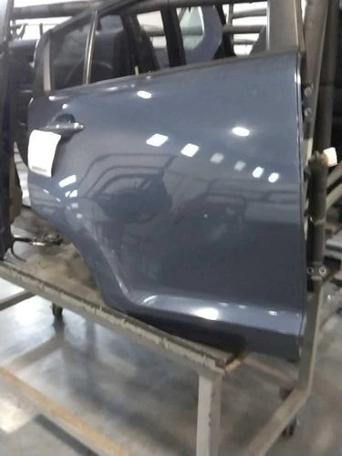 2015 Kia Sportage w/privacy tint g Used OEM complete door assembly used OEM complete door assembly
