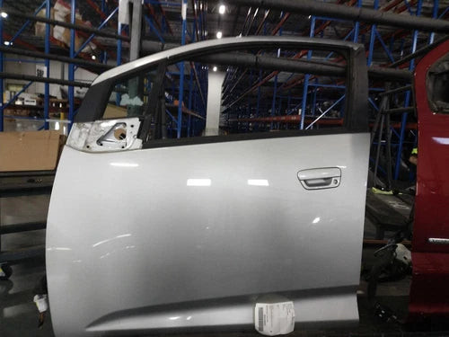 Chevrolet Spark 2015 Left Front Silver OEM Door Used OEM OEM OEM used OEM complete door assembly