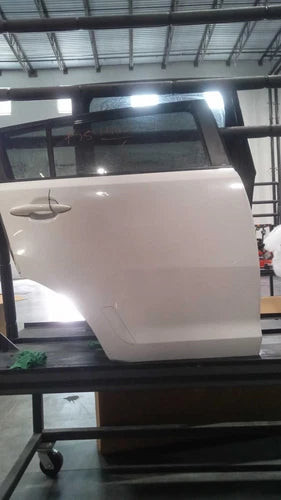2013 Kia Sportage w/privacy tint g Used OEM complete door assembly used OEM complete door assembly