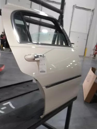 2007 Lincoln & town car 11 Used OEM complete door assembly used OEM complete door assembly