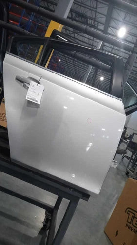 2016 Chevrolet Cruze Rear Right Silver OEM Door Used 4DR PW PL 93000 Miles used OEM complete door assembly