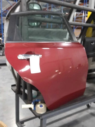 2015 Nissan Altima electric Sdn Re Used OEM complete door assembly used OEM complete door assembly