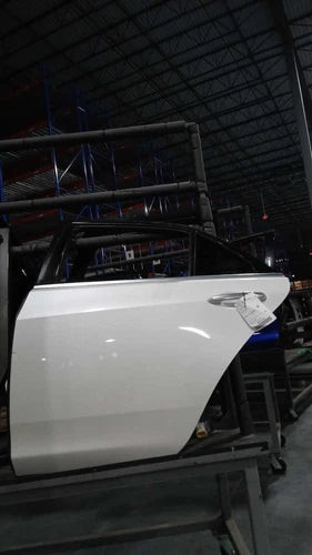2017 Cadillac CTS Rear Left White OEM Door Used 4DR PW L Side Salvage used OEM complete door assembly