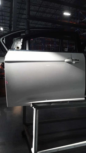 Ford Focus 2014 LH White OEM Door Panel Used for Electric Window Fits used OEM complete door assembly