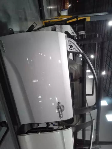 Used 2015 Kia Sorento Front Left Silver OEM Door, 60000 Miles used OEM complete door assembly
