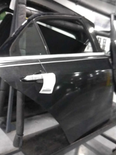 2015 Cadillac Cts tempered glass B Used OEM complete door assembly used OEM complete door assembly