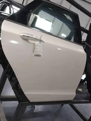 2015 Lincoln Mkz Rear Right Used OEM complete door assembly used OEM complete door assembly
