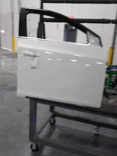 2015 Chevrolet Cruze express down Fro Used OEM complete door assembly used OEM complete door assembly