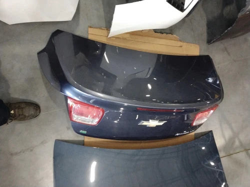 2015 Chevrolet Malibu Blue OEM Tailgate 129K Used Salvage Part used OEM liftgate or tailgate