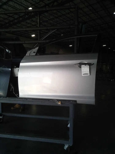 2015 Hyundai Sonata electric VIN 2 5th Used OEM complete door assembly used OEM complete door assembly