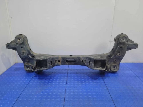 2015-2021 Kia Sedona Rear Crossmember Subframe Genuine OEM 55405A9100 used OEM rear subframe and crossmember