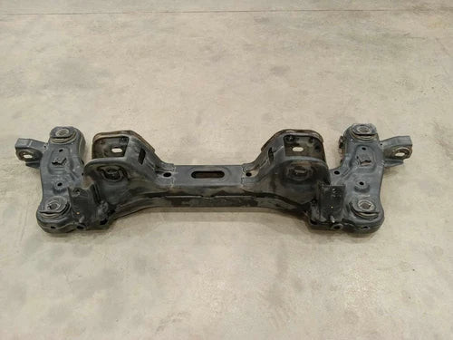 2015-2021 Kia Sedona Rear Crossmember Subframe Genuine OEM 55405A9100 used OEM rear subframe and crossmember