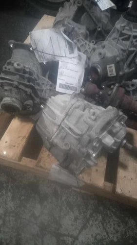 2018 Mercedes-Benz GLC Transfer Case Assembly OEM 6 Mo Warranty Used Black used OEM transfer case