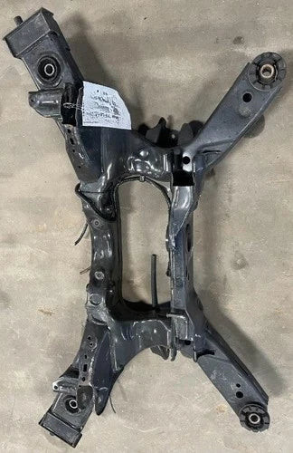2013-2020 Nissan Pathfinder Rear AWD 4x4 Suspension Subframe Crossmember Oem used OEM rear subframe and crossmember