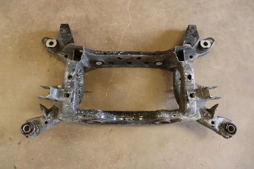 2015-2022 FORD MUSTANG 5.0L GT REAR SUSPENSION CROSSMEMBER SUBFRAME OEM used OEM rear subframe and crossmember