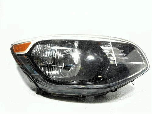 2016 Kia Soul R Headlight Assembly OEM Silver Tested Used used OEM headlight