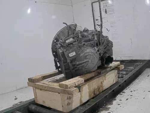 2012 Lincoln MKZ Automatic Transmission OEM Used 3.5L White Fits 2010-2012 used OEM transmission assembly