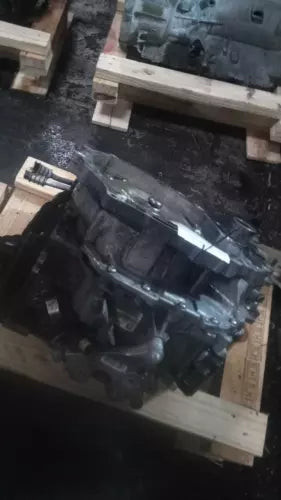 2017 Jeep Renegade Automatic Transmission Assembly OEM 81K Miles Used used OEM transmission assembly